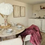 With Private Sauna On The Veluwe With Cold Water Tub Bath * Putten