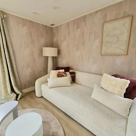 With Private Sauna On The Veluwe With Cold Water Tub Bath Apartment *