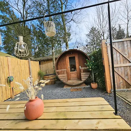 With Private Sauna On The Veluwe With Cold Water Tub Bath Apartment